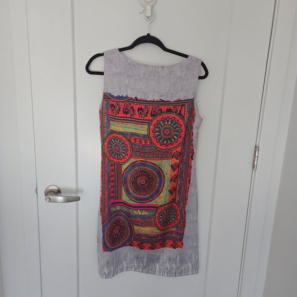 Sweet Miss Dress - Picture 3 of 4